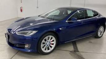 TESLA MODEL S 2019 5YJSA1E41KF302232 image